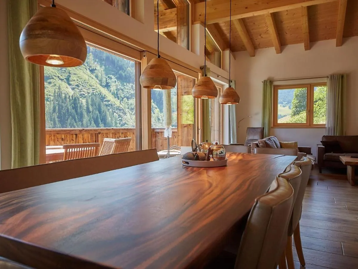 Modern Chalet In Saalbach Hinterglemm With Sauna